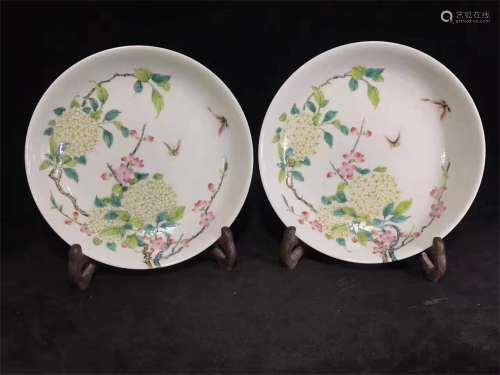 A Pair of Chinese Famille-Rose Porcelain Plates