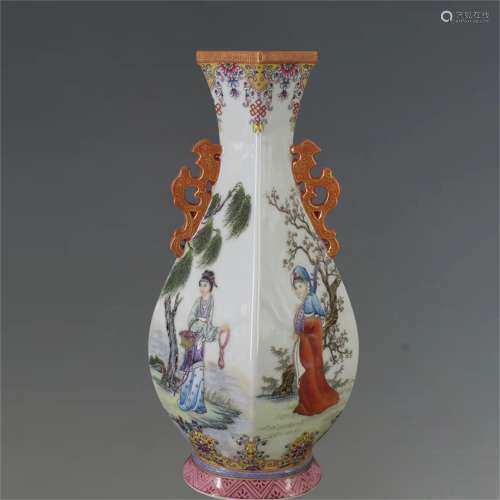 A Chinese Famille-Rose Porcelain Vase