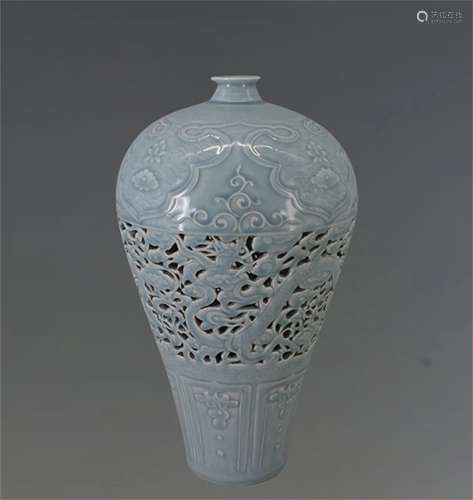 A Chinese Blue Glazed Porcelain Vase