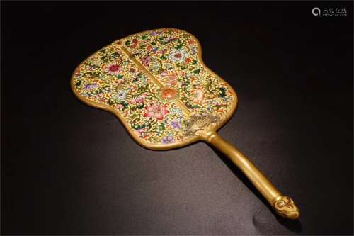 A Chinese Famille-Rose Porcelain Fan