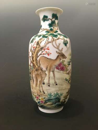 Chinese Famille Rose Vase Qianlong mark