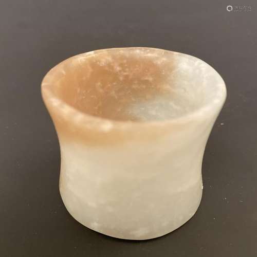 Chinese White Jade Plate Finger