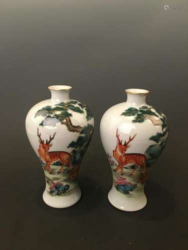 Chinese Pair of Famille Rose Deer Vase with Qianlong