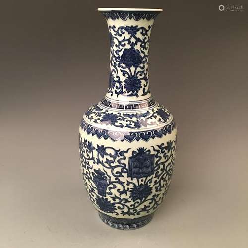 Chinese Blue-White 'Flower' Vase 'Qianlong' Mark