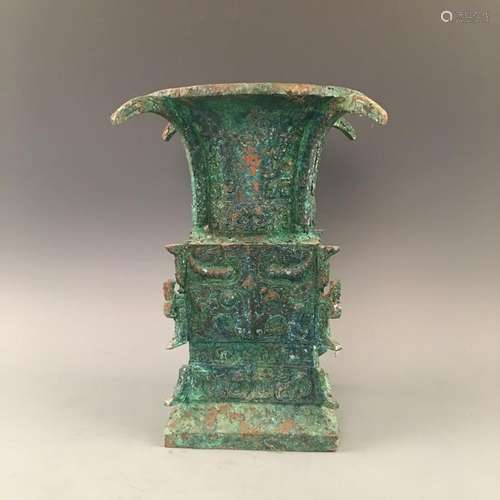 Chinese Bronze Ritual Vessel