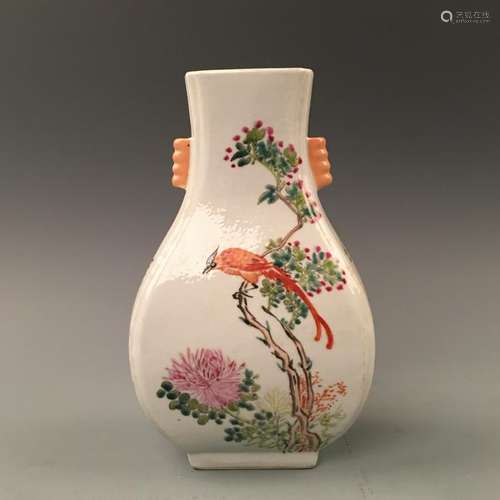 Chinese Famille Rose Bird Vase