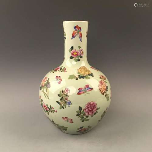 Chinese Famille Rose Flower Vase with Yongzheng Mark