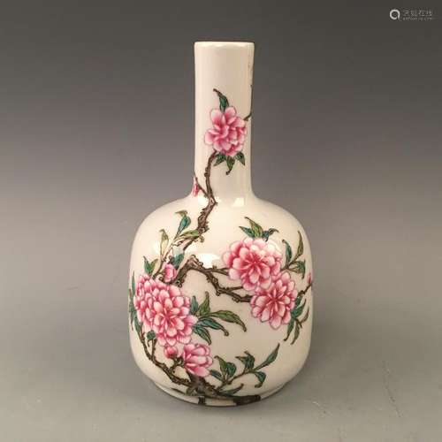 Chinese Famille Rose Flower Vase with Qianlong Mark