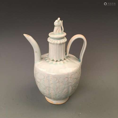 Chinese Hutian Kiln Wine Pot