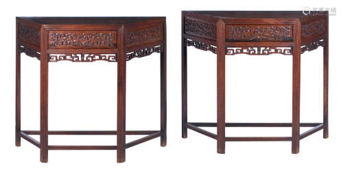 19th century A pair of huanghuali side tables