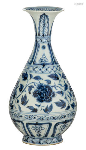 A Chinese Ming type porcelain yuhuchun bottle, decorated with scrolling lotus around the body in underglaze blue, leaves around the neck and lotus lappets above the foot rim, H 28,5 cm  