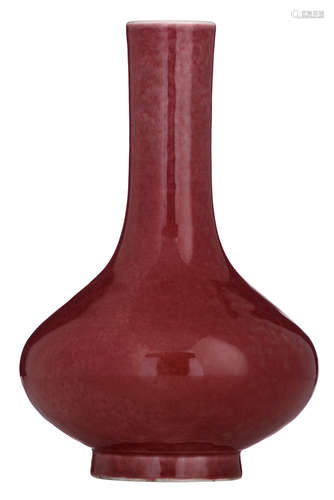 A Chinese peachbloom glazed bottle vase, with a Yongzheng mark, H 26 cm