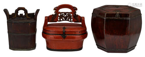 Three Chinese lacquered wooden baskets, some wedding baskets, H 28,5 - W 34,5 - D 30,5 cm / H 29 - W 25 - D 20 cm / H 32- W 31,5 - D 24 cm