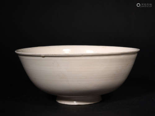 A   SONG  DYNASTY  WHITE  BOWL OF  PUNISHMENT  KILN