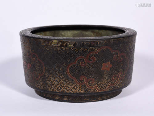 A   QING  DYNASTY   COPPER  TIRE  LACQUER  CARVED  FLOWER  INCENSE  BURNER