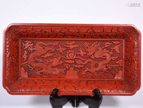 A  QING  DYNASTY  COPPER   TIRE  LACQUER  CARVED   RECTANGULAR  BOX  PAINTED  WITH  DOUBIE  DRAGONGS  PLAYING  BEAD