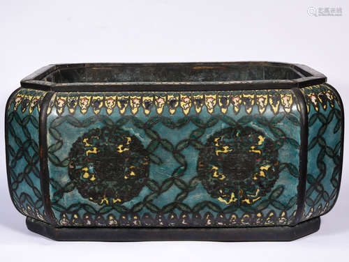 A QING  DYNASTY  CLOISONNE  FLOWERPOT