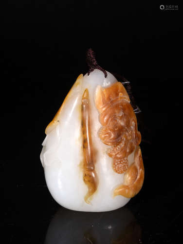 A  QING  DYNASTY   WHITE  JADE   PENDANT  TO   BE  NO.1