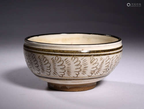 A  YUAN  DYNASTY  WHITE  GLAZE  FLOWER  CUP