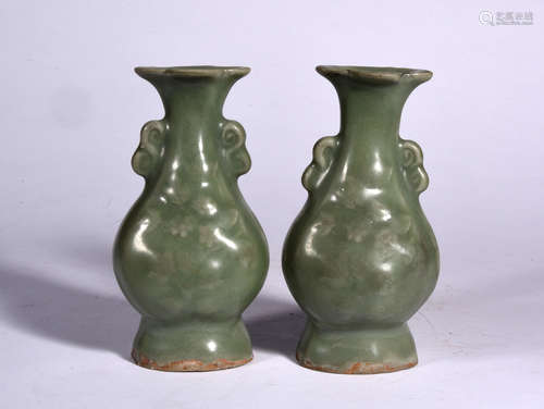 A  PAIR  OF  LONGQUAN  FLOWER  VASES  IN  MING  DYNASTY