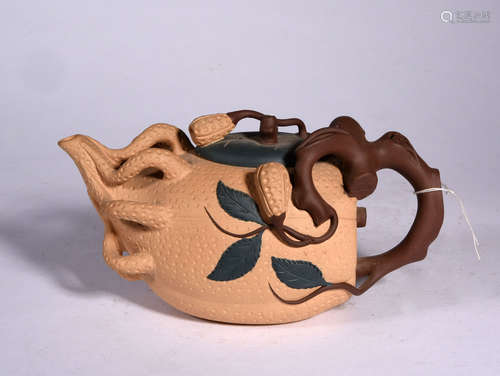 A  PURPLE  SAND   THREE-COLOR  CITRON  POT,IN   20TH  CENTURY