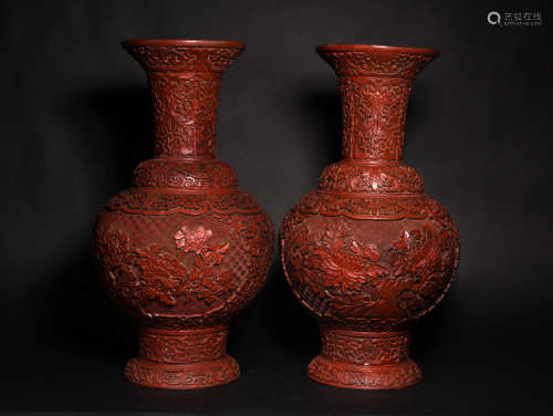 A  PAIR  OF  WOODEN  TIRE  LACQUER CARVED  FLOWER  VASES    IN  QING  DYNASTY
