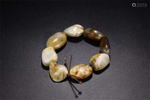 A Chinese Carved Jade Bracelet