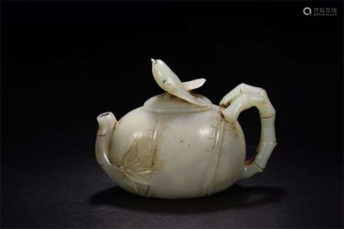 A Chinese Carved Jade Tea Pot