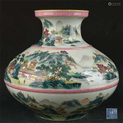 A Chinese Enamel Glazed Porcelain Vase