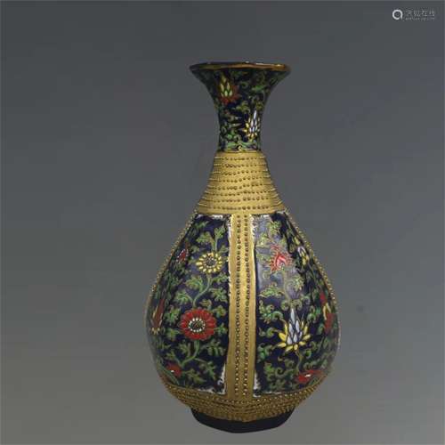 A Chinese Blue and Gold Enamel Glazed Porcelain Vase