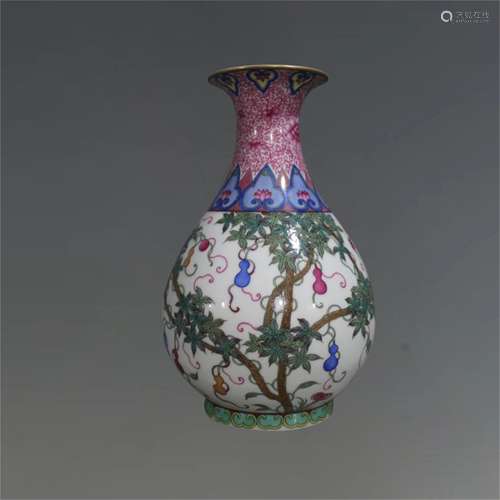 A Chinese Famille-Rose Porcelain Vase