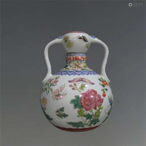 A Chinese Famille-Rose Porcelain Vase