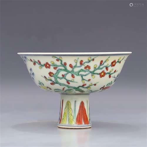 A Chinese Dou-Cai Glazed Porcelain Bowl