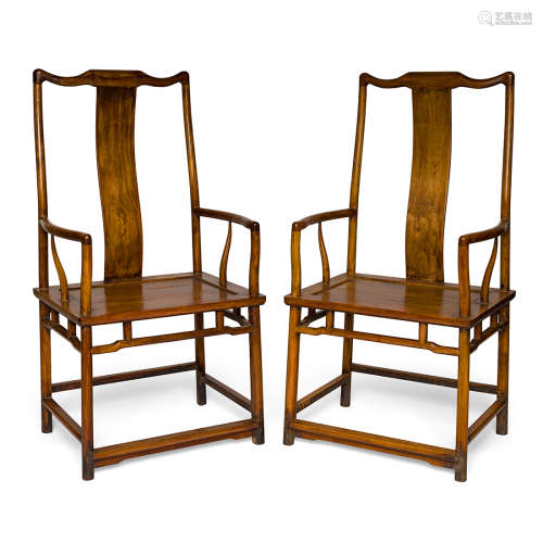 18/19TH C PAIR OF HUANGHUALI OFFICER HAT ARMCHAIRS