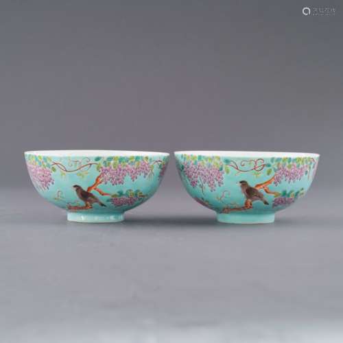 PAIR GUANGXU FLORAL OVER PEACOCK GREEN BOWLS