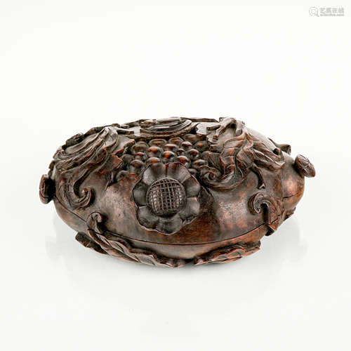 QIANLONG CARVED ZITAN POMEGRANATE GIFT BOX