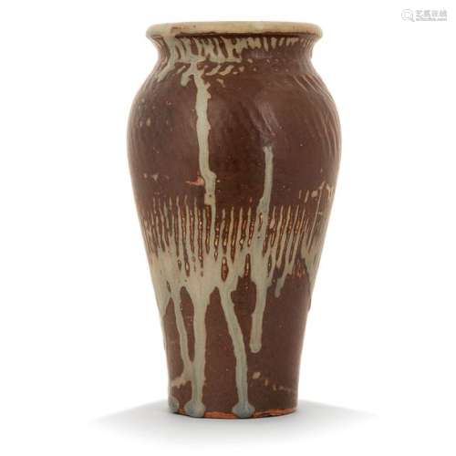 JEAN CARRIÈS (1855 1894) Vase ovoïde en grès, larg…