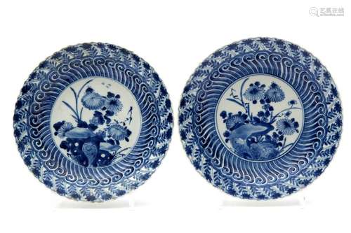 Two blue and white floral plates Kangxi period, Ch…