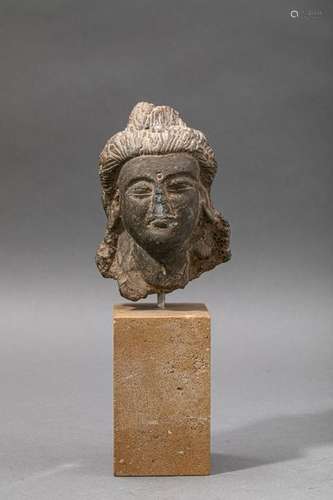 Tête de Bhodhisatva. Schiste.Art du Gandhara. II I…