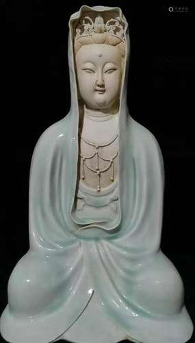 Chinese Qingbai Seated Figure of Guanyin