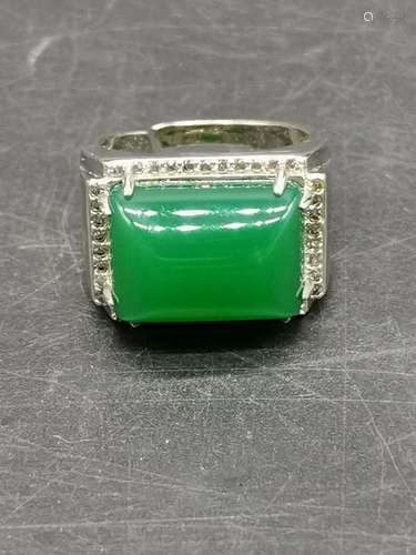 Chinese Silver Ring w Green Stone