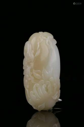 Chinese Hetian Jade Carved Mouse and Money