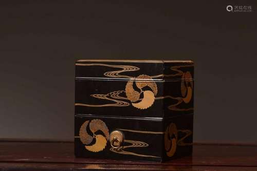 Chinese Lacquer Box