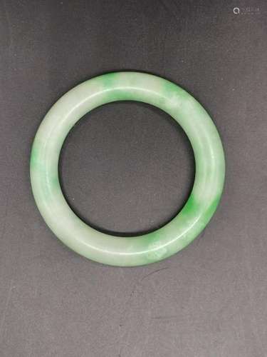 Chinese Jadeite Bangle