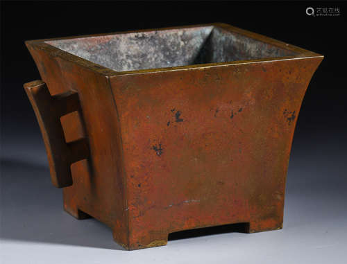 CHINESE BRONZE HANDLED SQUARE CENSER