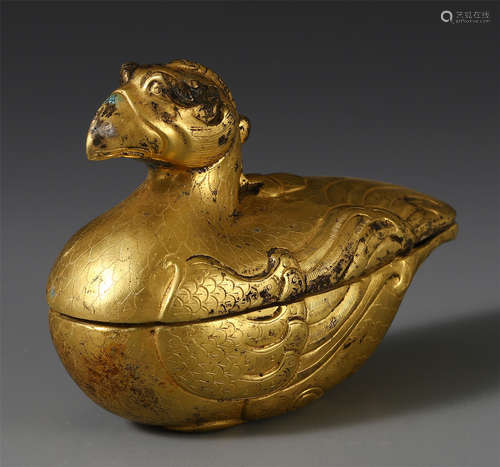 CHINESE GILT SILVER BIRD SHAPED LIDDED INCENSE CAGE