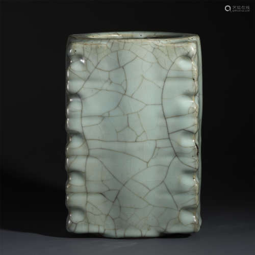 CHINESE PORCELAIN CRACKED GLAZE CONG SQUARE VASE SONG DYNASTY PROVENANCE: FROM THE COLLECTION OF CHRISTINE LATTY (1899-1981)