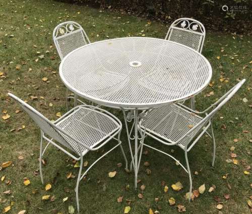 Vintage Painted Metal Garden Table W 4 Chairs