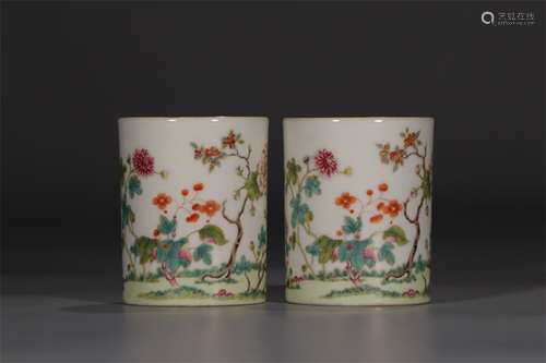 A Pair of Chinese Famille-Rose Porcelain Brush Pots