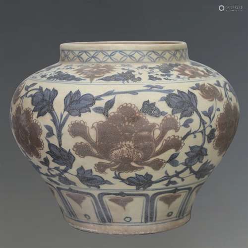 A Chinese Iron-Red Glazed Blue and White Porcelain Jar